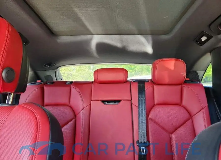 WP1AA2A5XPLB14537# 10