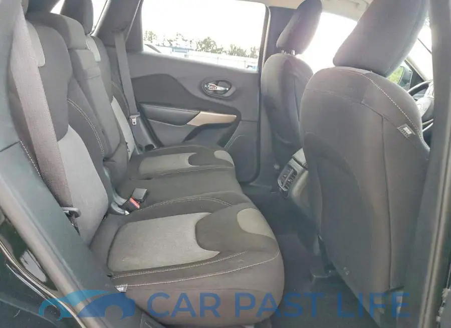 1C4PJLCB1JD531180# 11