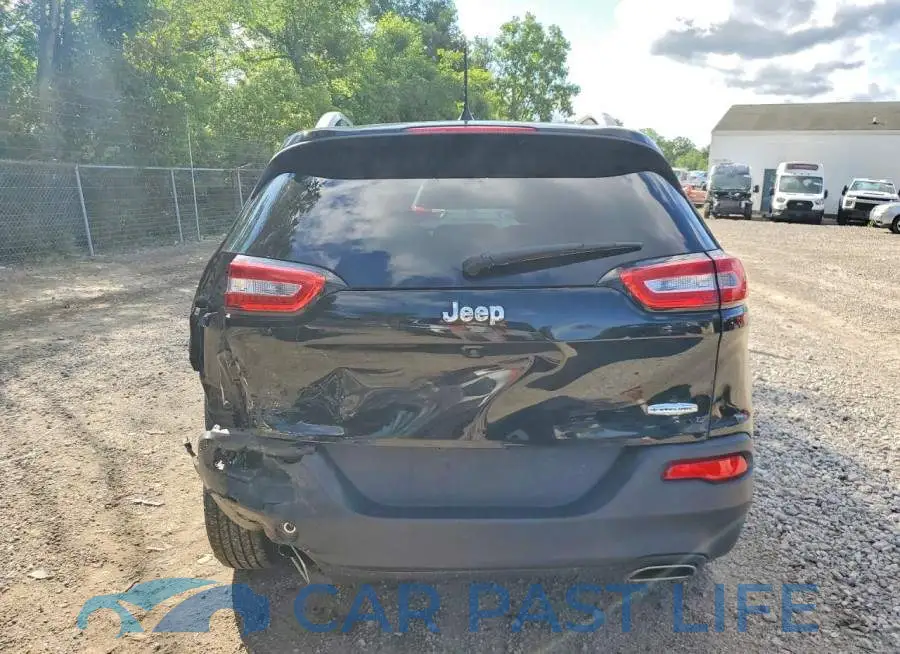 1C4PJLCS5HW643057# 6