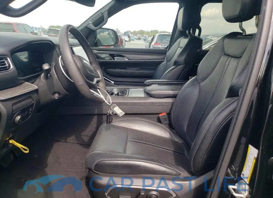 1C4SJSBP8RS145154# 7