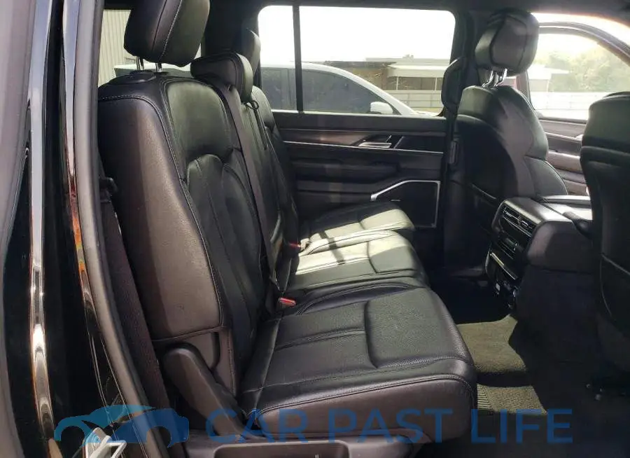 1C4SJSBP8RS145154# 11