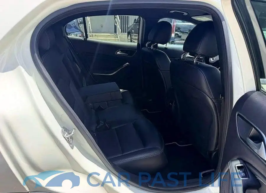 WDCTG4EB2HJ346674# 11