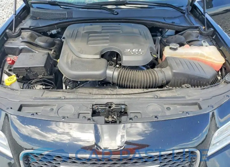2C3CCAAG6MH653976# 11