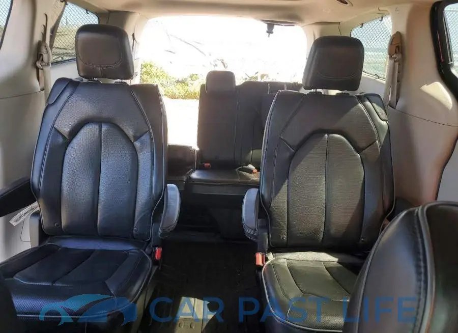 2C4RC1GG4JR273828# 10