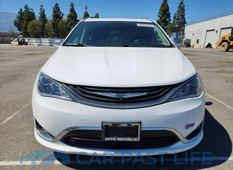 2C4RC1N75JR230179# 5