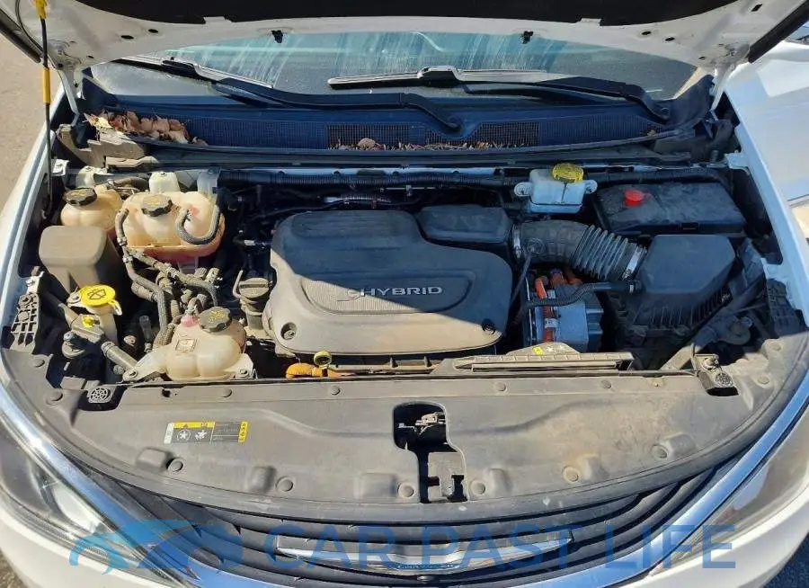 2C4RC1N75JR230179# 12