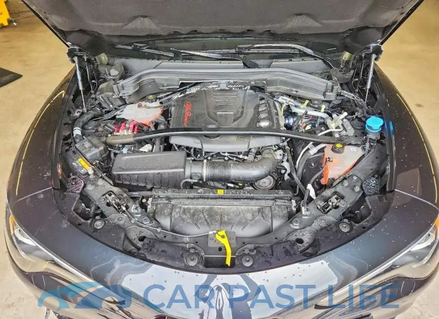 ZASPAKBN3P7D51560# 12