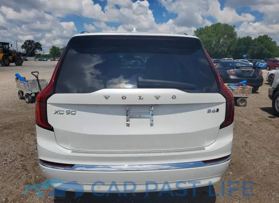 YV4062PB7S1392826# 6
