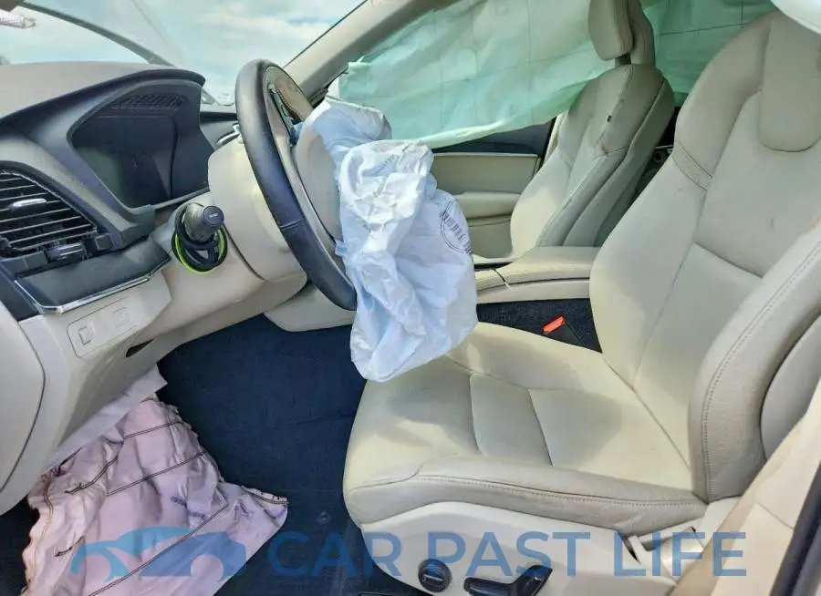 YV4102PK4L1617808# 7