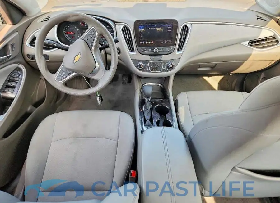 1G1ZD5ST9SF151170# 8