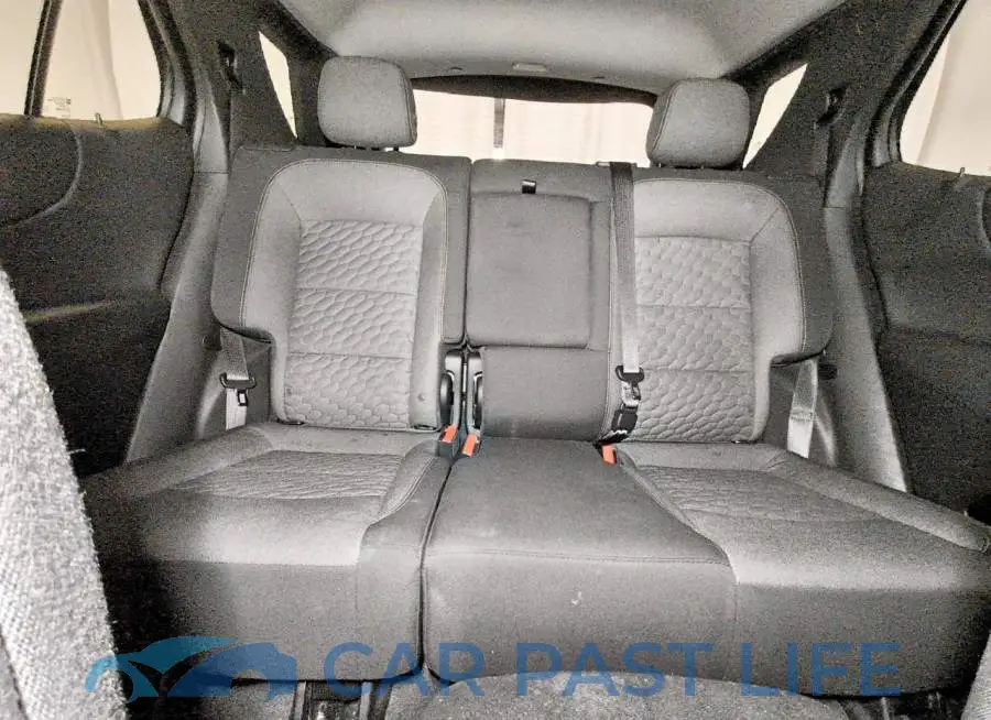 2GNAXTEV1L6230171# 10