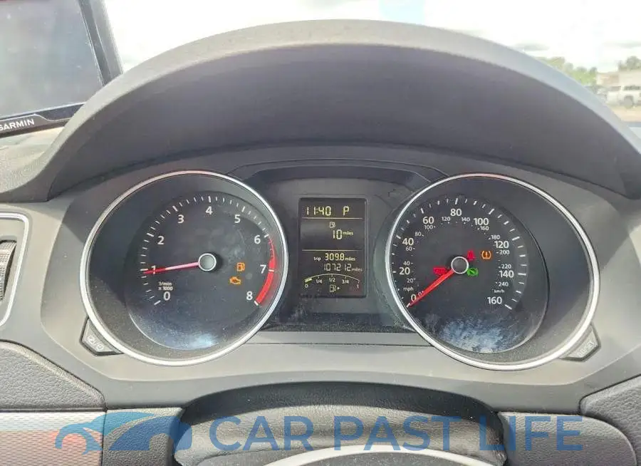 3VW2B7AJ9JM229081# 9
