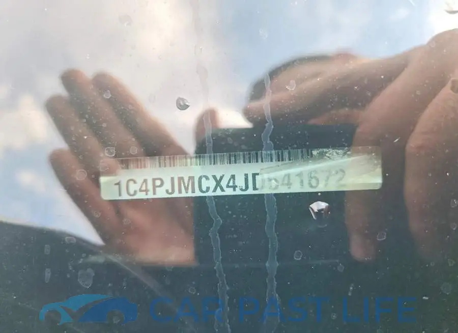 1C4PJMCX4JD541672# 13
