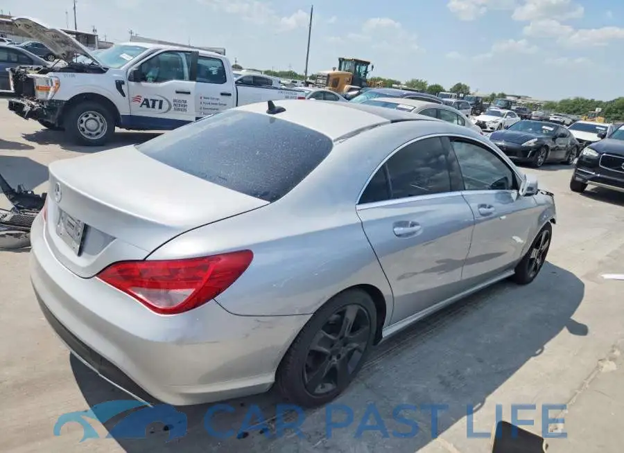 WDDSJ4EB1JN544699# 3