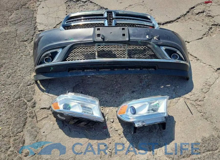 1C4RDJAG8KC585327# 13