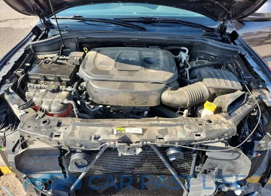 1C4RDJAG8KC585327# 12
