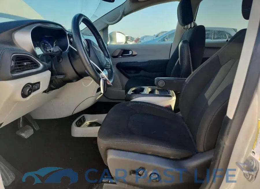 2C4RC1FG7MR556309# 7