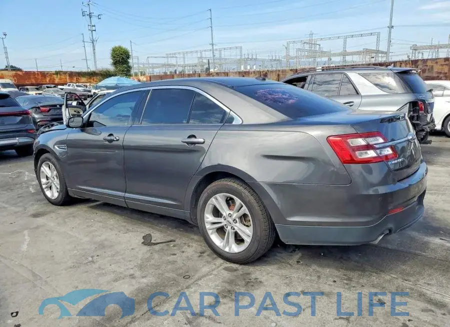 1FAHP2E86HG132570# 2