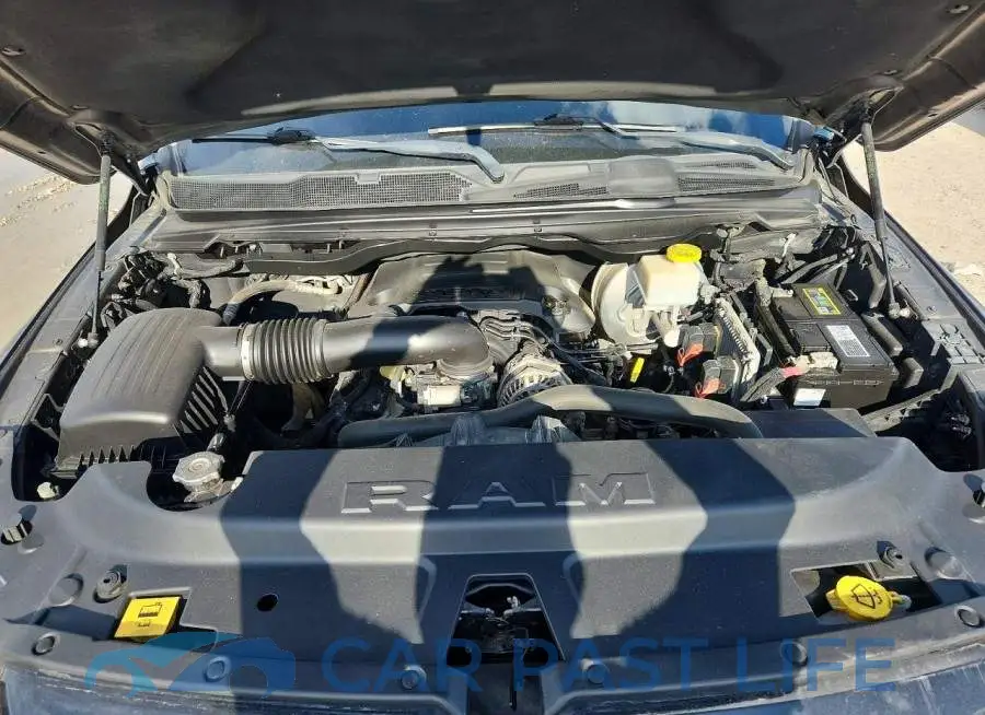 1C6SRFFT9LN103208# 11