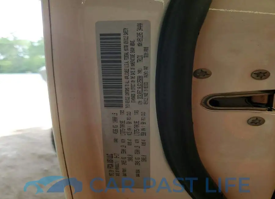 3C6UR5CJ9JG125690# 12