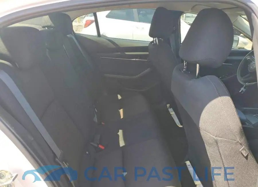 3MZBPAAM8RM431088# 10