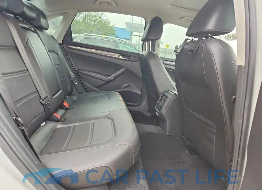 1VWMA7A35LC027758# 10