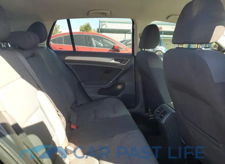 3VW217AU8HM052448# 10