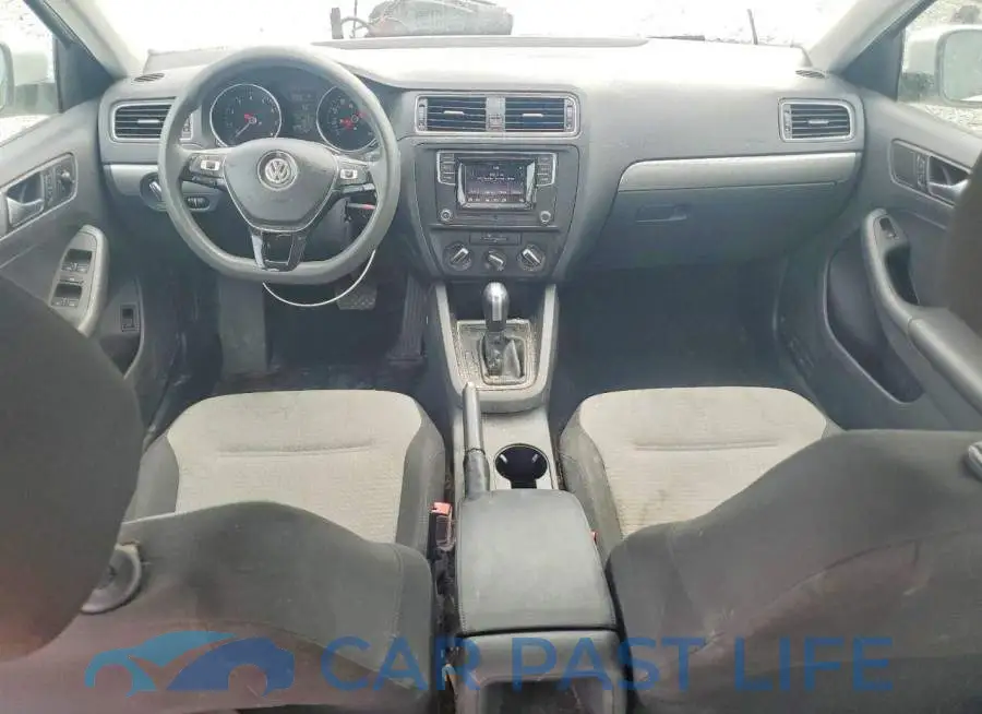 3VW2B7AJ1JM263807# 8