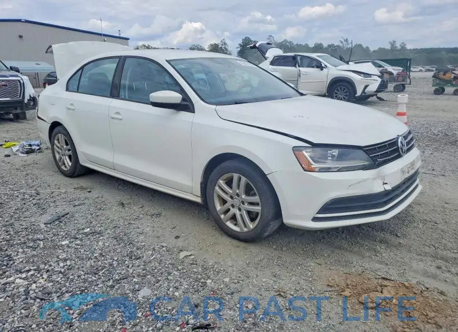 3VW2B7AJ1JM263807# 4