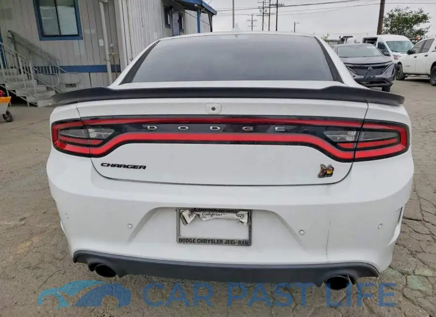 2C3CDXGJ7KH753911# 6