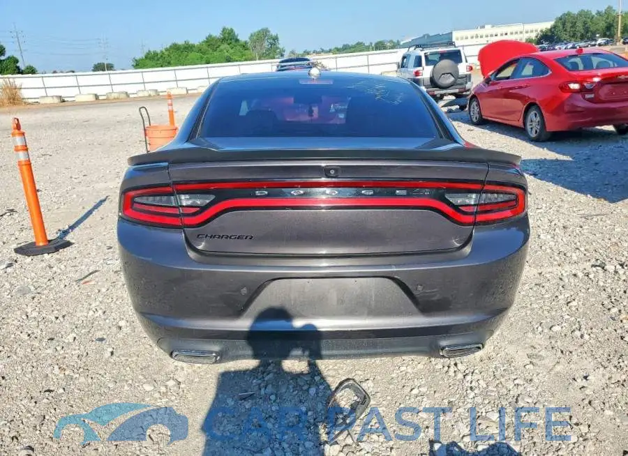 2C3CDXHG2JH197735# 6