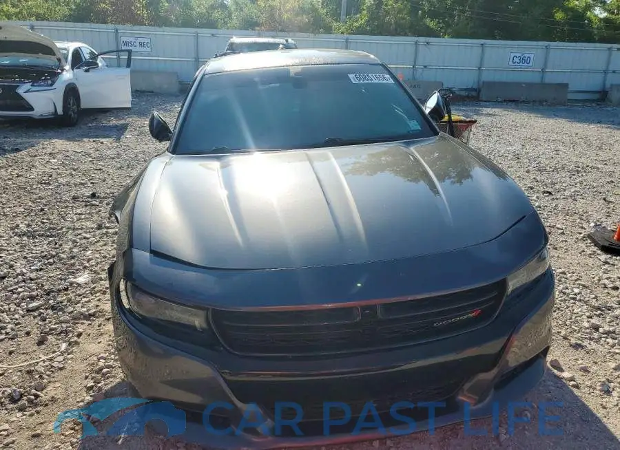 2C3CDXHG2JH197735# 5