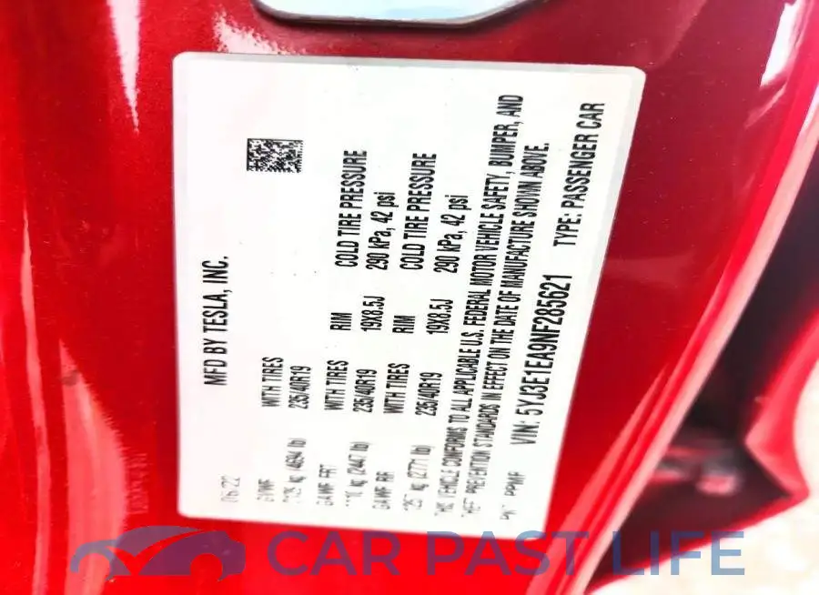 5YJ3E1EA9NF285621# 12