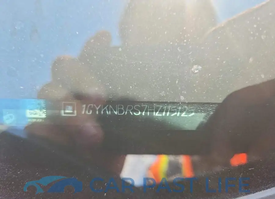 1GYKNBRS7HZ115125# 14