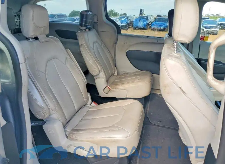 2C4RC1DG6MR526155# 11