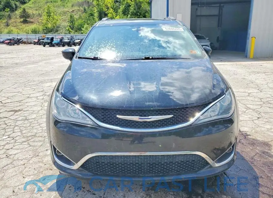 2C4RC1FG0JR157401# 5