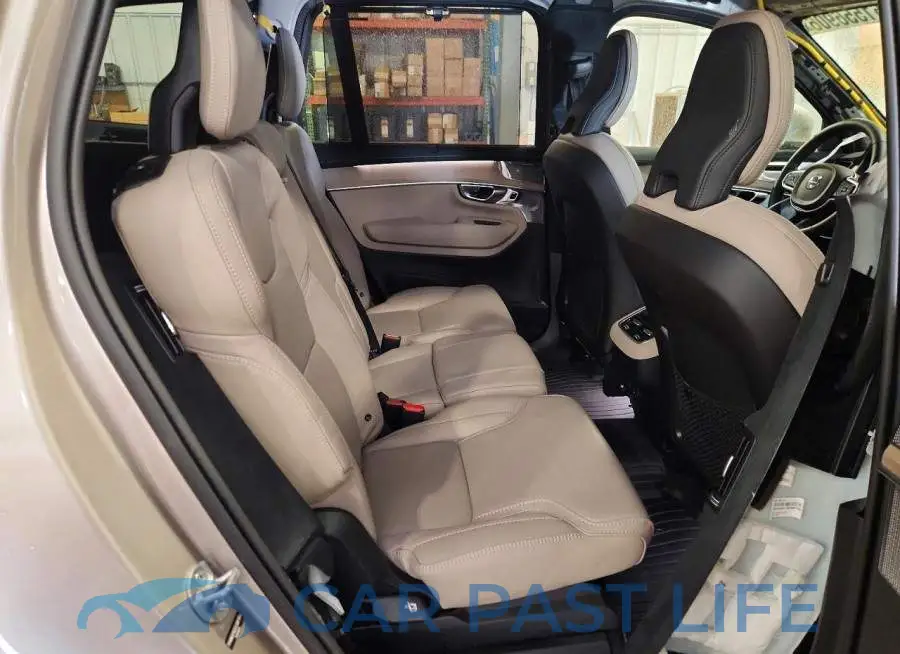 YV4062PG2S1391904# 11