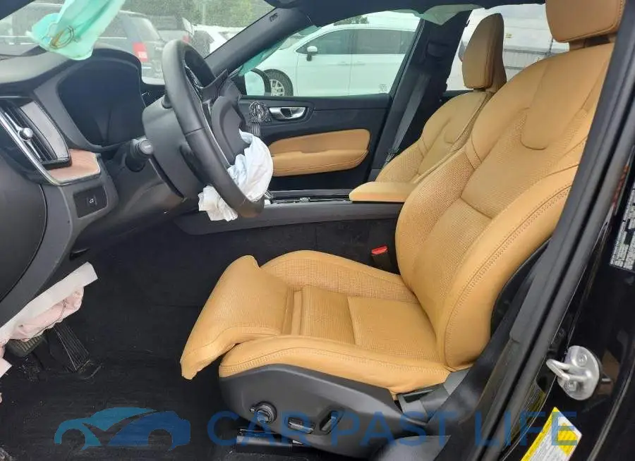 YV4M12RM3S1098340# 7