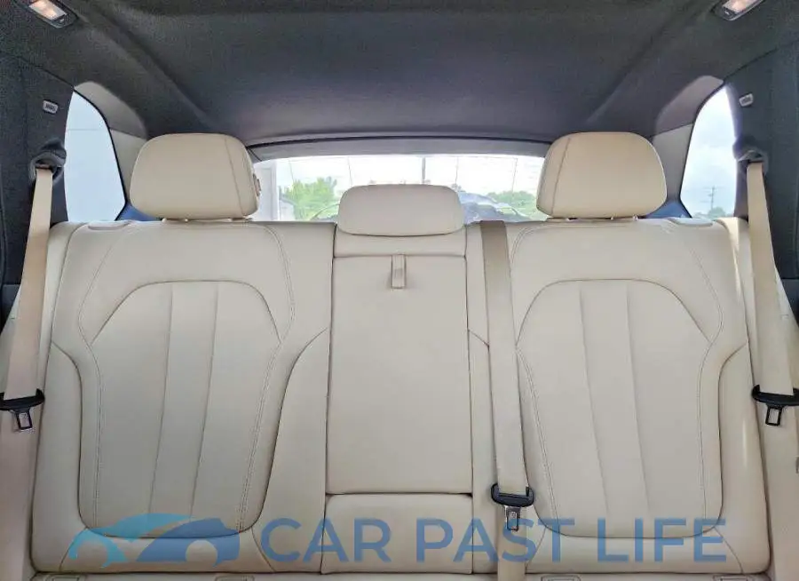 5UXCR6C57KLL13687# 10