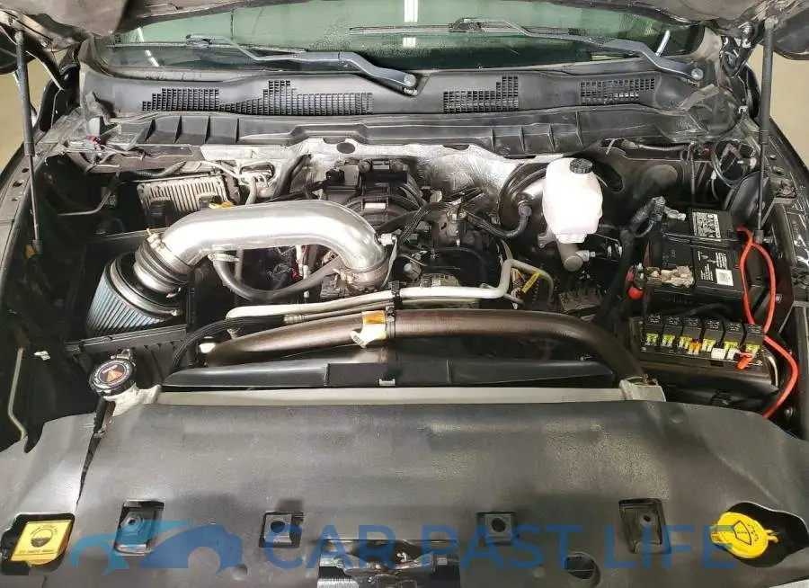3C6TR5DT6HG605935# 11