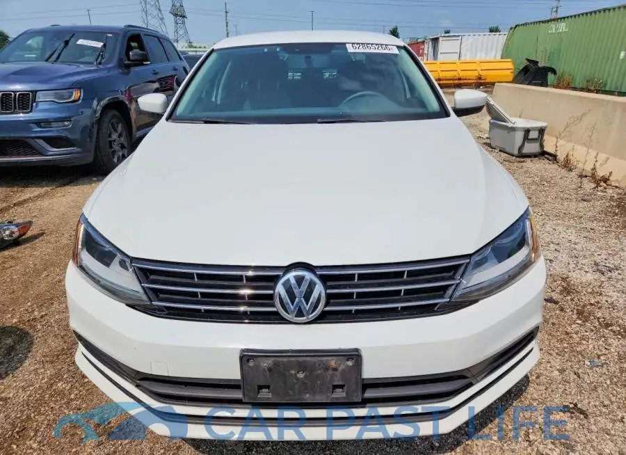 3VW2B7AJ4JM263607# 5