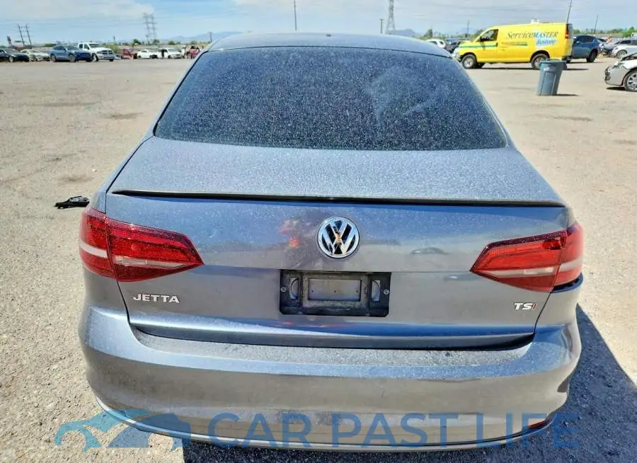 3VW2B7AJ9JM246205# 6