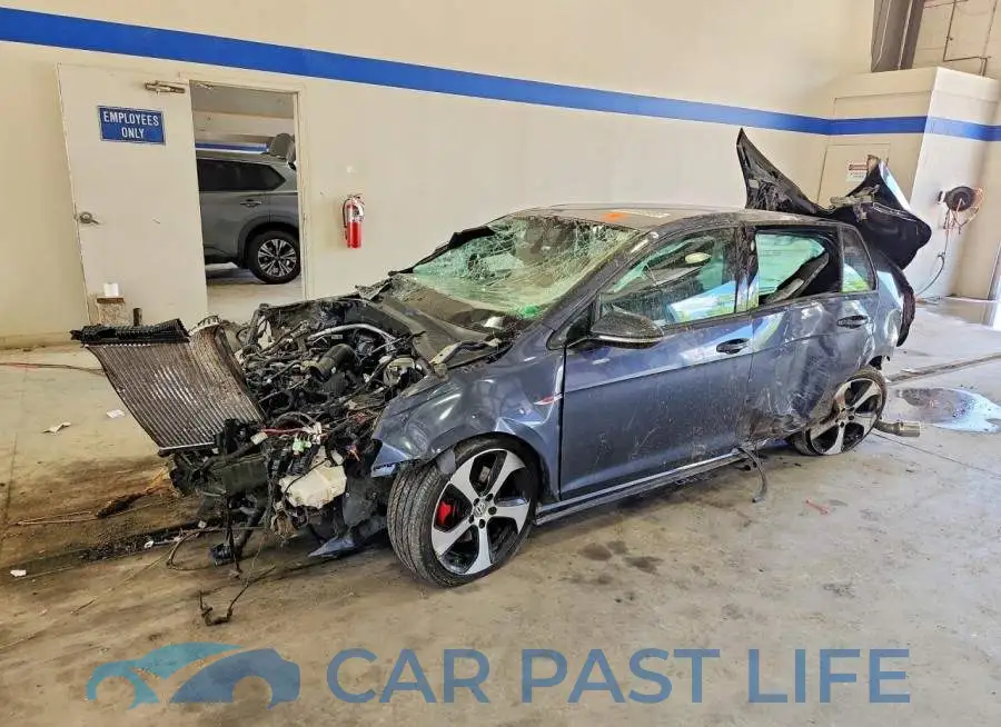 3VW447AU6JM263895# 1