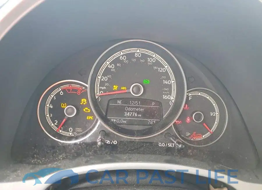 3VW5DAAT4JM518178# 9