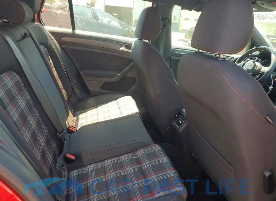 3VW5T7AU4LM003148# 10