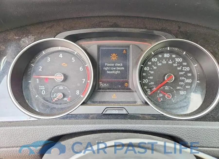 3VW6T7AU8MM005975# 9