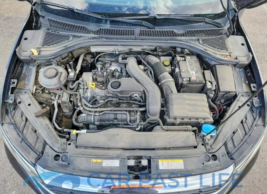 3VWGM7BUXNM031446# 11