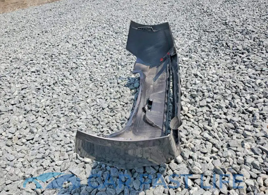 19UDE2F77MA006950# 12