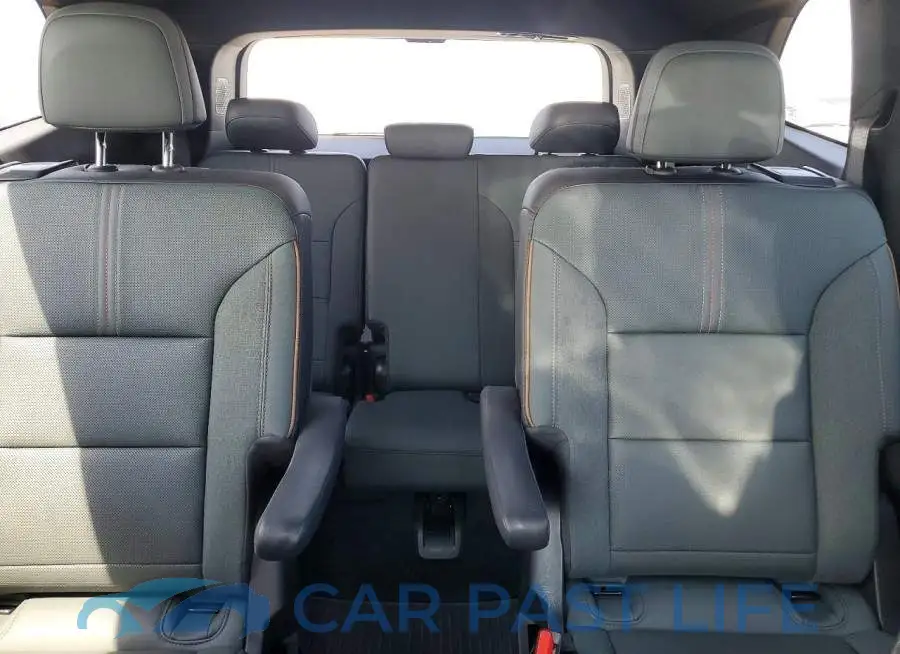 1GKENPKS2RJ184271# 10