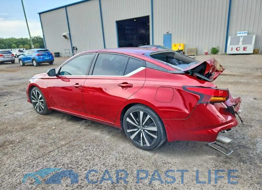 1N4BL4CV4LC251952# 2